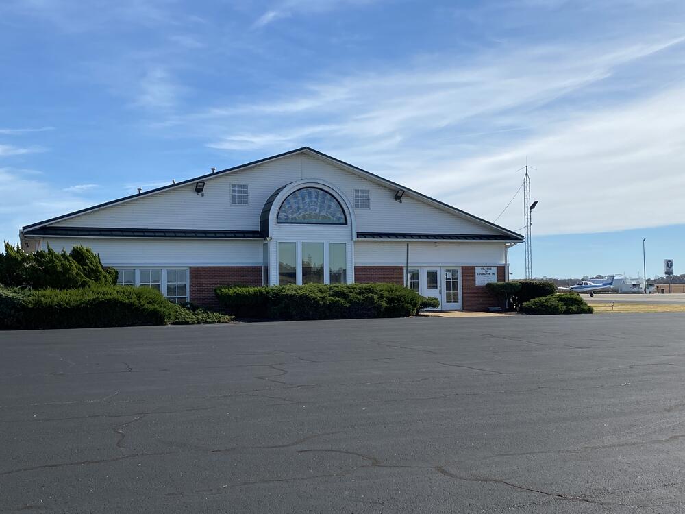 Covington airport terminal