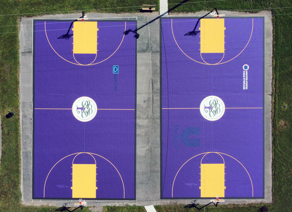 Overhead view of basketball courts at Frazier Park