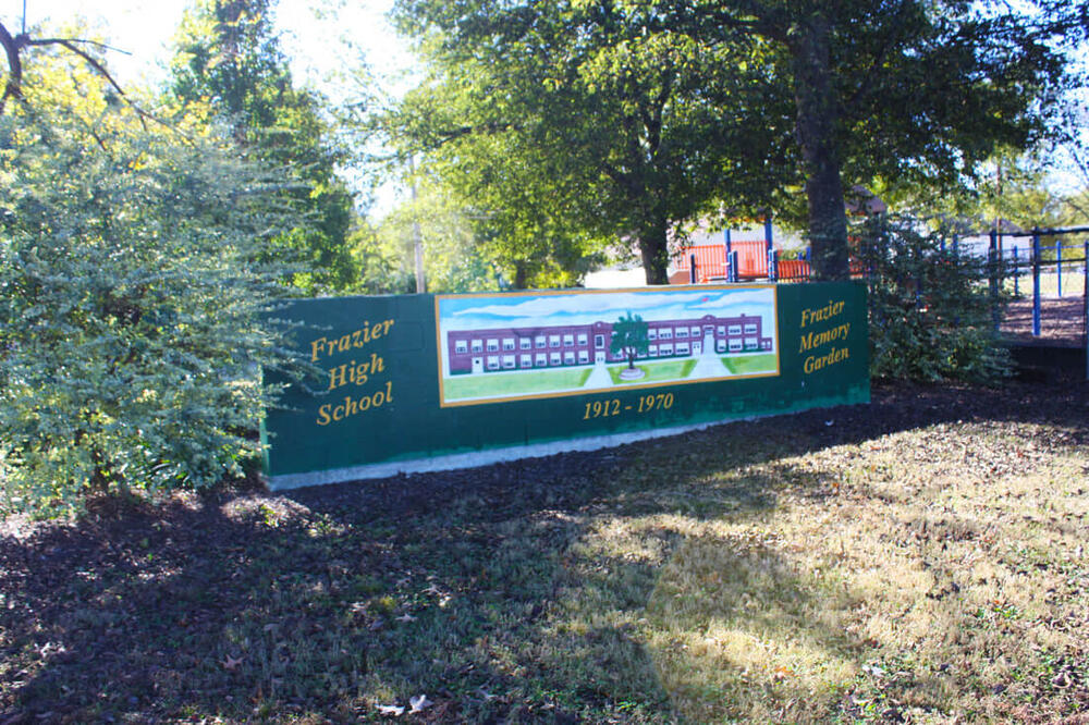 a memorial mural for Frazier High School 1912-1970